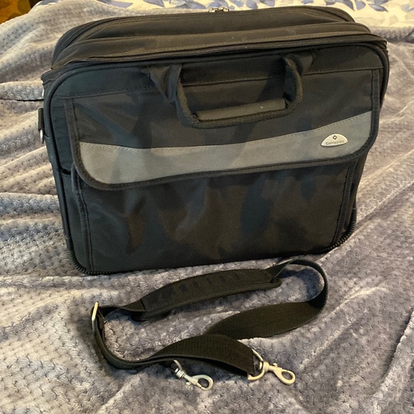 GC Samsonite black computer laptop PC messenger bag - Picture 1 of 13